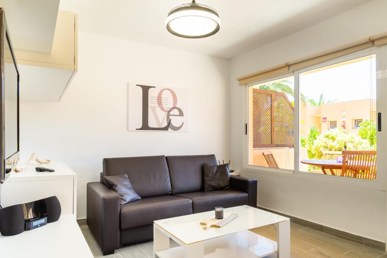 Casa Lucien - Newly Refurbished Apartment With Swimming Pool - Ideal For Couples Коральео Экстерьер фото
